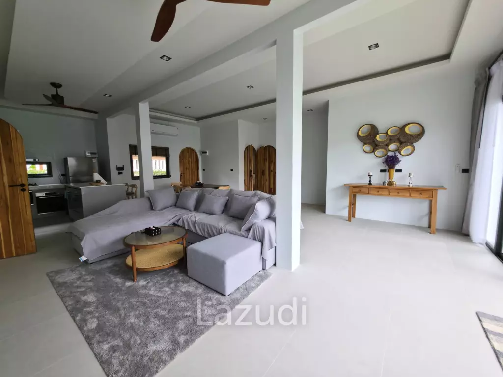 Brand-new 3-Bed Garden-Pool Villa for Sale in Central Bophut Area