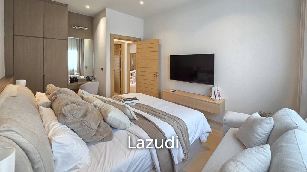 Modern Compact 2-Bedroom Pool Villa for Sale in Chalong