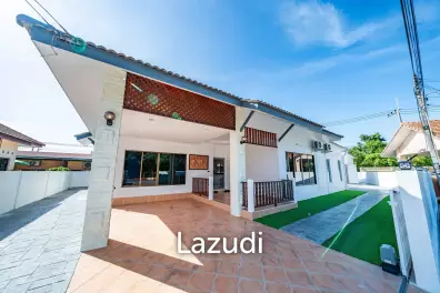 5 Beds 4 Baths 350 SQ.M. Pattaya Paradise Village