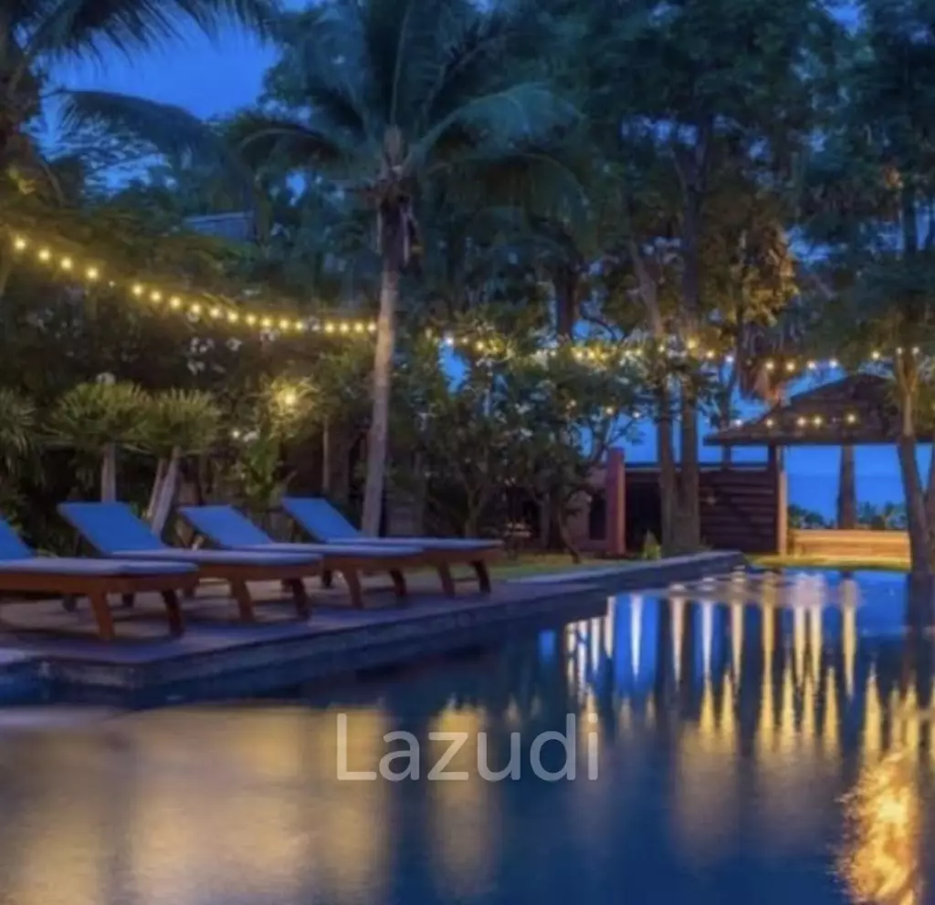 RESORT : Sea View Main House plus 3 guest bungalows
