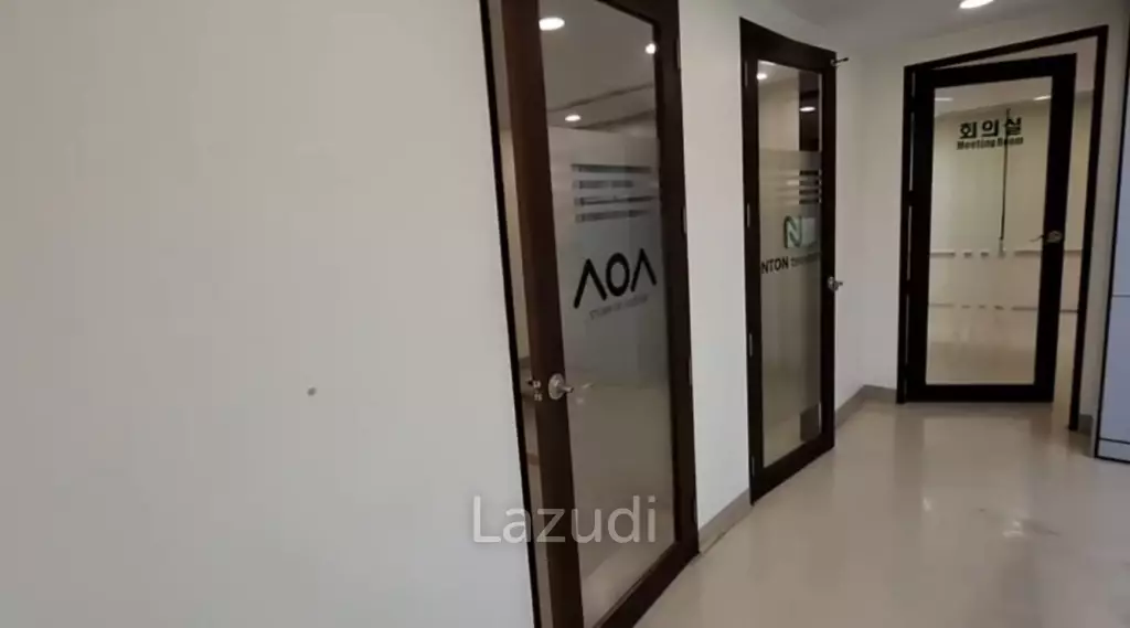 Premium Partially Office Space in Rajapark Building