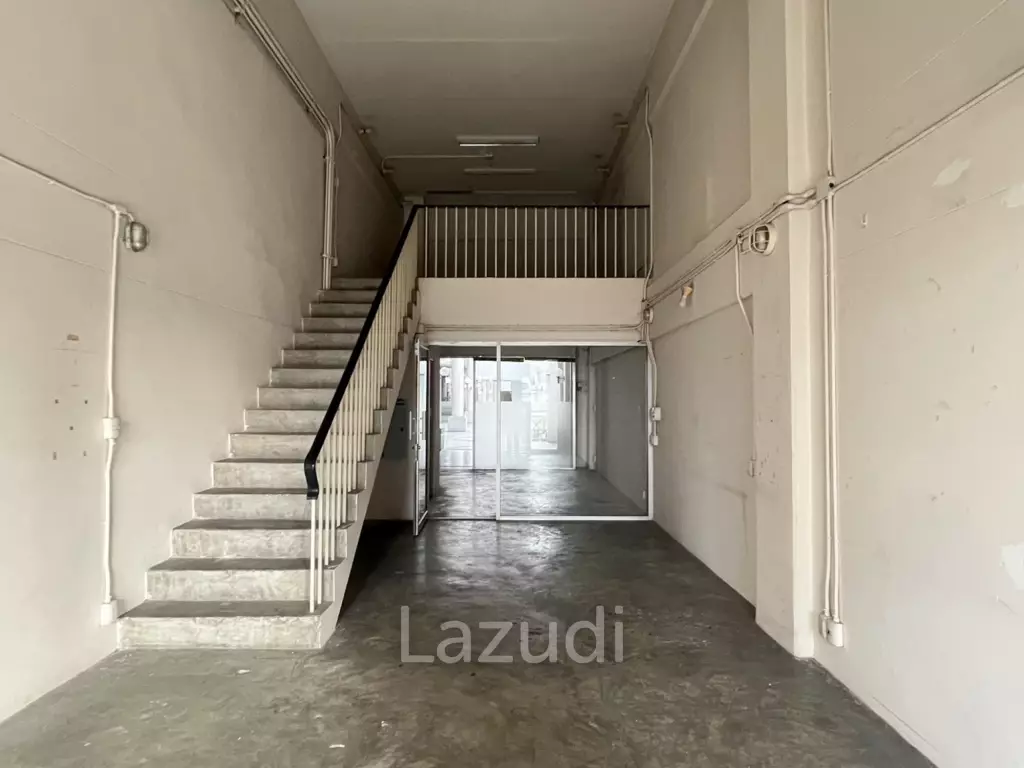 Prime Retail Space in Khlong Tan Bangkok
