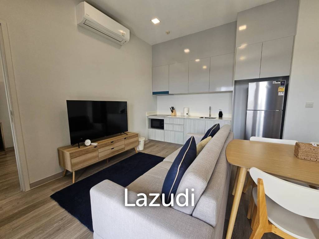 MARVEST :  2 Bed condo near town center and beach