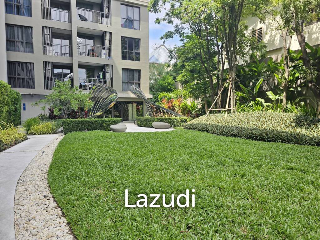 MARVEST :  2 Bed condo near town center and beach