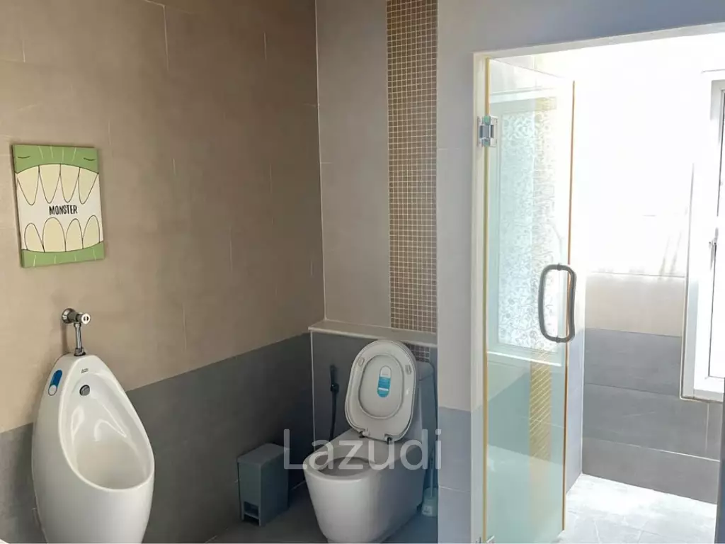 Single-Family 3-Bedroom Villa for Rent in Rawai