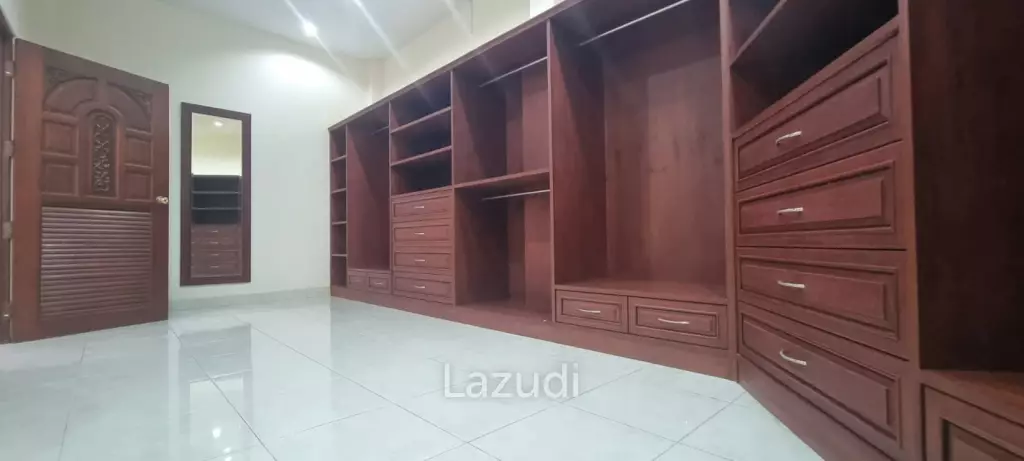 5 Beds 6 Baths 900 SQ.M. Luxury Mediterranean Villa