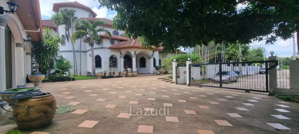 5 Beds 6 Baths 900 SQ.M. Luxury Mediterranean Villa