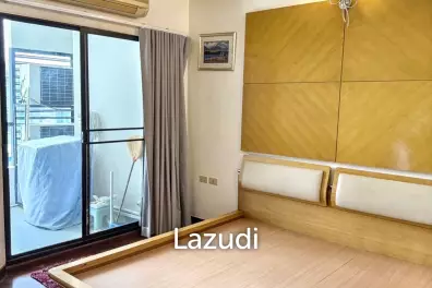 1 Bed 1 Bath 43 SQ.M Grand Diamond Pratunam