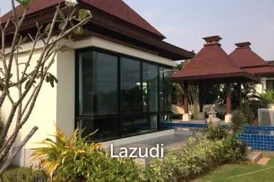 PANORAMA: Beautiful 3 bed Bali Pool Villa with Complete 2 Bed Guest Villa