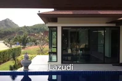 PANORAMA: Beautiful 3 bed Bali Pool Villa with Complete 2 Bed Guest Villa