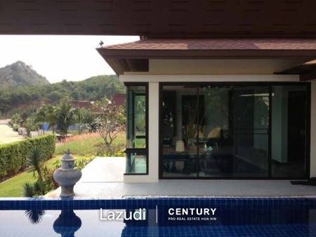 PANORAMA: Beautiful 3 bed Bali Pool Villa with Complete 2 Bed Guest Villa
