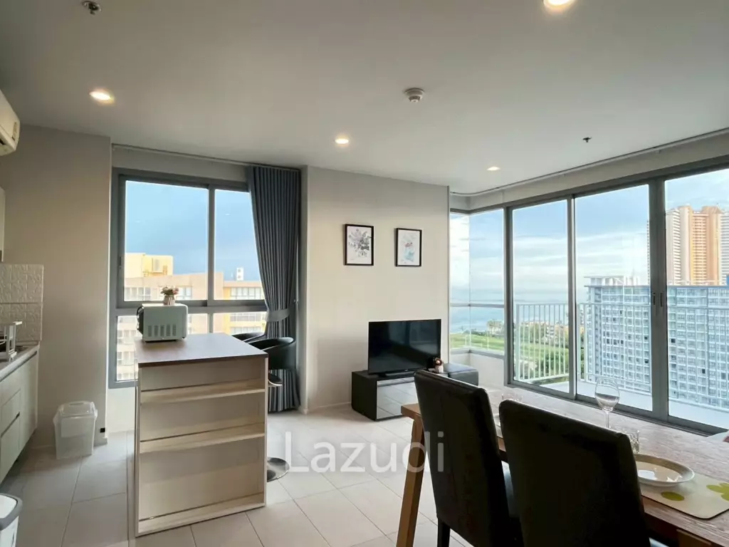 Baan Thew Talay: 2-Bed / 2-Bath Corner unit, Sea-View Condo