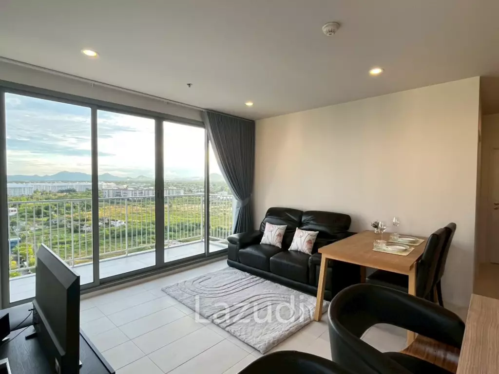 Baan Thew Talay: 2-Bed / 2-Bath Corner unit, Sea-View Condo