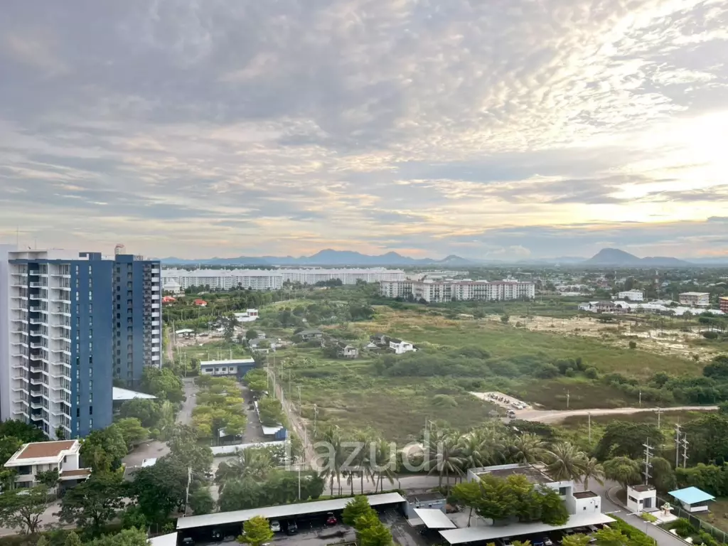Baan Thew Talay: 2-Bed / 2-Bath Corner unit, Sea-View Condo
