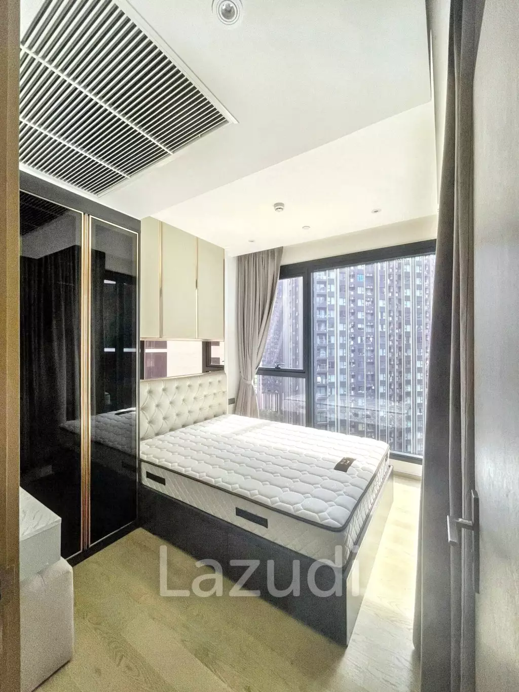 1 Bed 1 Bath 33 SQ.M ASHTON Asoke - Rama 9