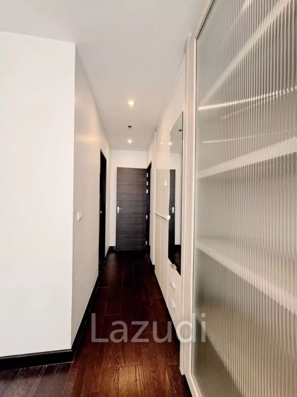 1 Bedroom 2 Bathroom 63 Sq.m Ideo Q Phayathai