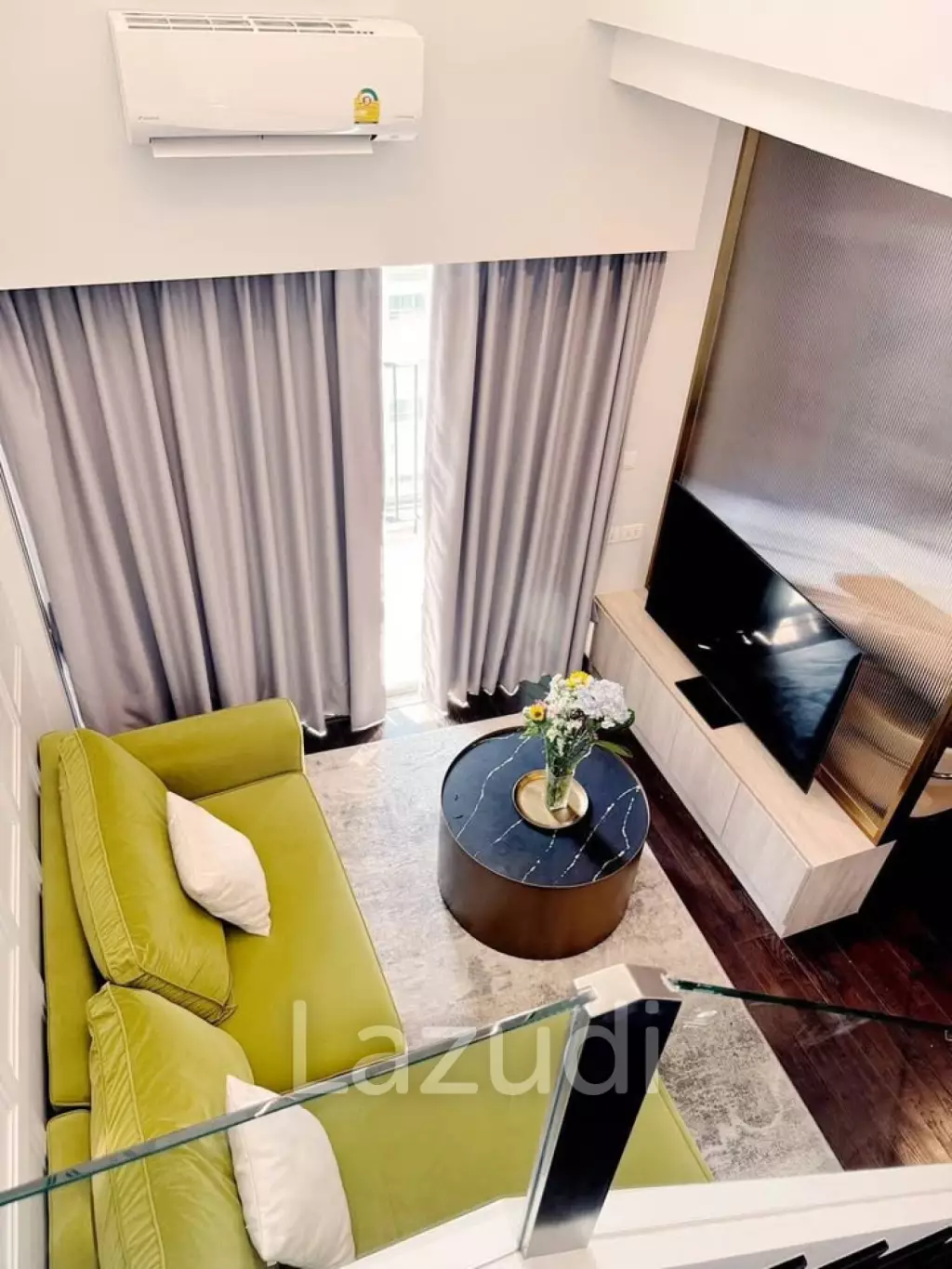 1 Bedroom 2 Bathroom 63 Sq.m Ideo Q Phayathai