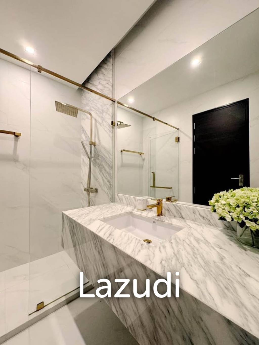 1 Bedroom 2 Bathroom 63 Sq.m Ideo Q Phayathai