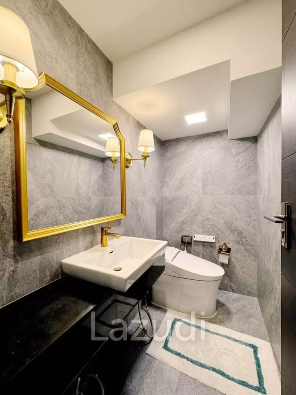 1 Bedroom 2 Bathroom 63 Sq.m Ideo Q Phayathai