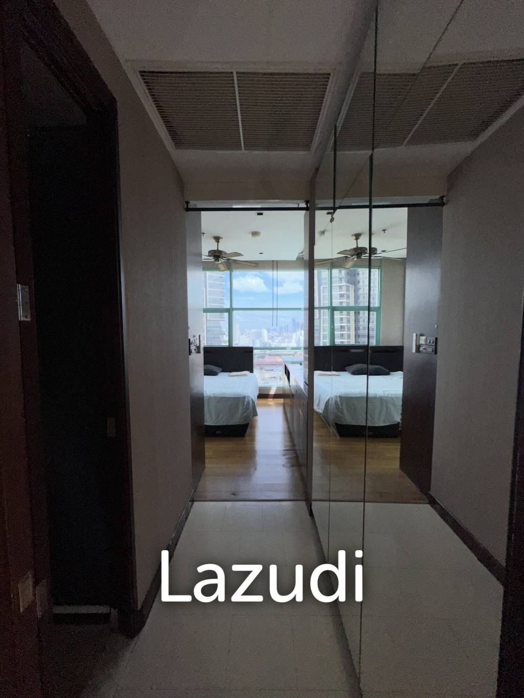 1 bed 1 bath 68 sqm. at Chatrium Residence Riverside