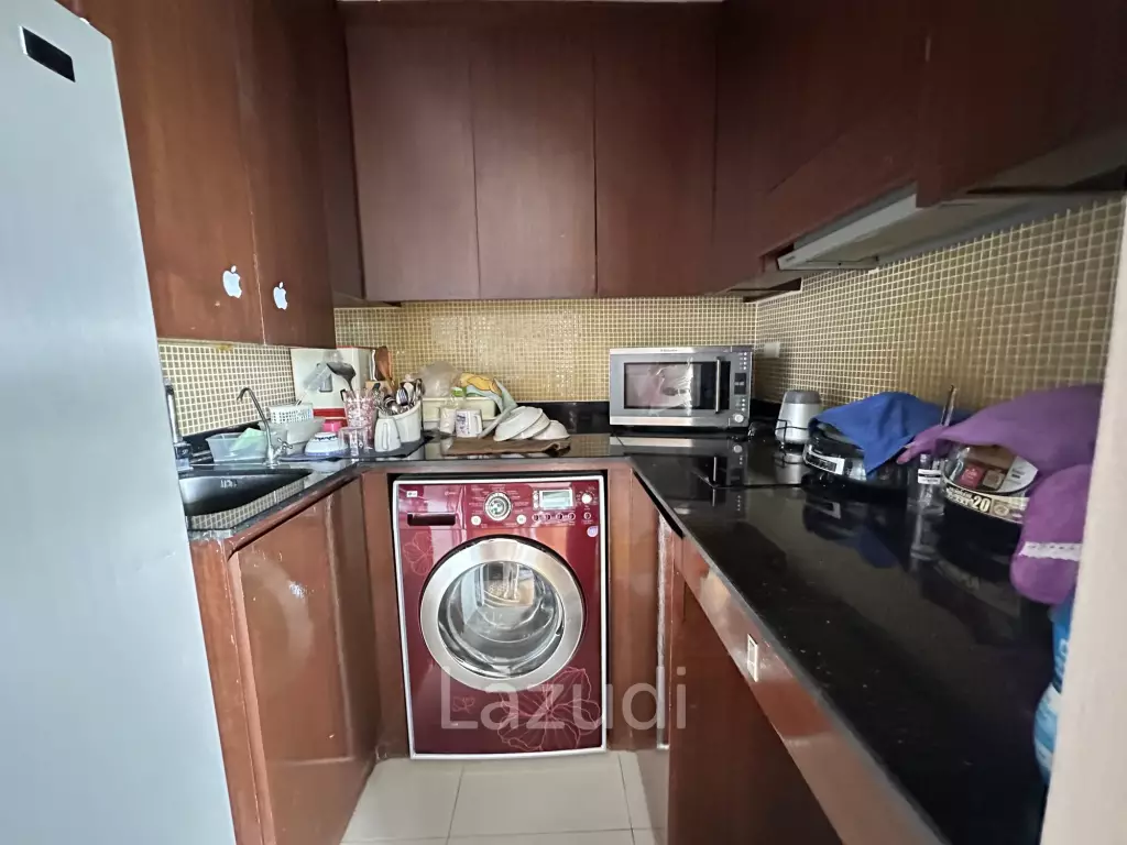 1 bed 1 bath 68 sqm. at Chatrium Residence Riverside