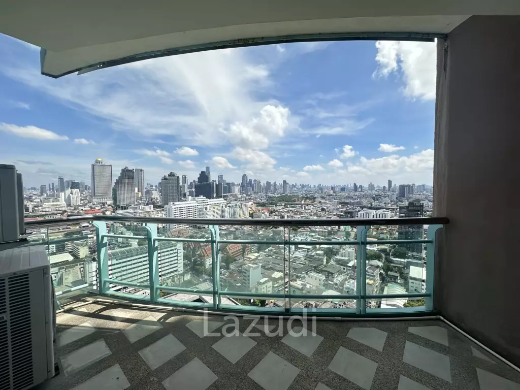 1 bed 1 bath 68 sqm. at Chatrium Residence Riverside