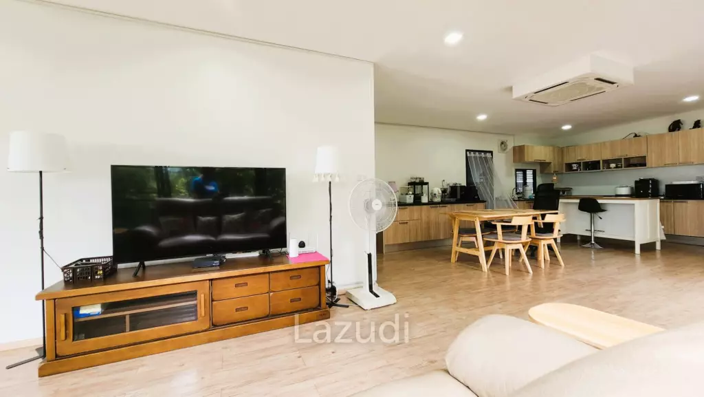 3 Bed Beachfront Villa at Bor Nok