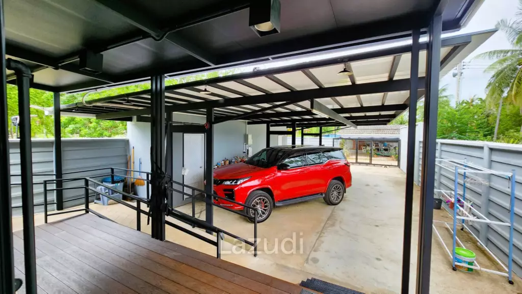 3 Bed Beachfront Villa at Bor Nok