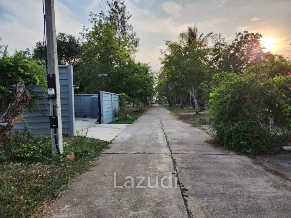 3 Bed Beachfront Villa at Bor Nok