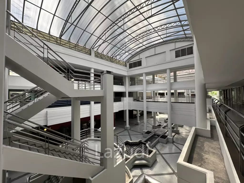 Stunning Office in Liberty Park 1 Bangkok