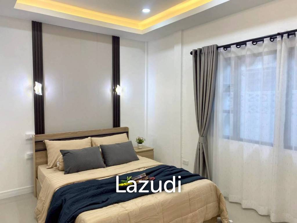 3 Beds 2 Baths 100 SQ.M. Pattaya Rungrueng Village
