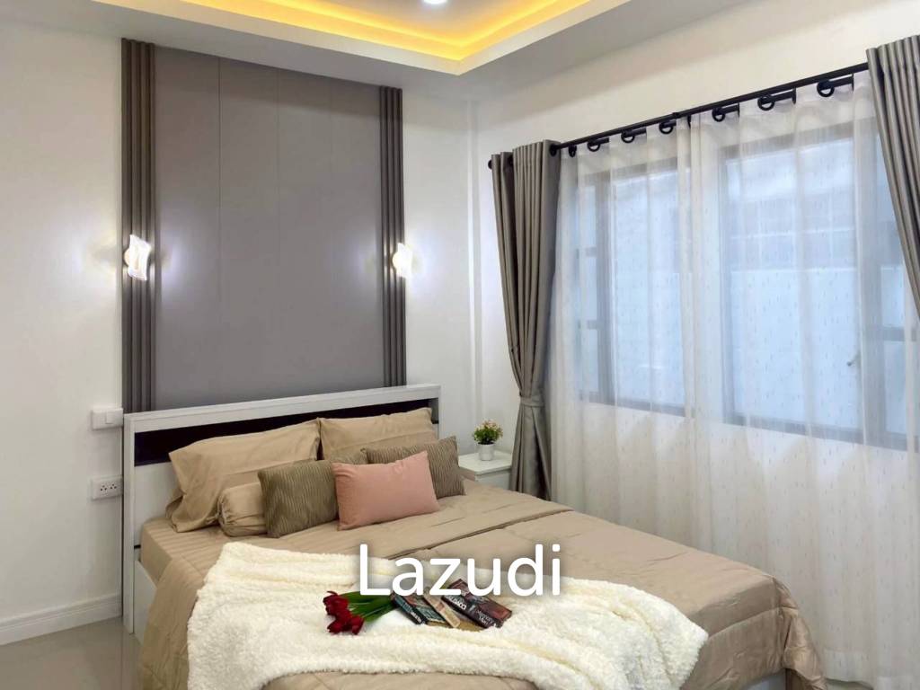 3 Beds 2 Baths 100 SQ.M. Pattaya Rungrueng Village