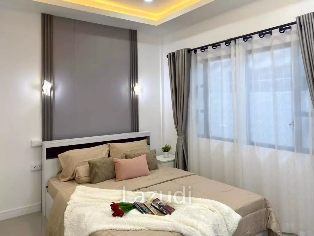 3 Beds 2 Baths 100 SQ.M. Pattaya Rungrueng Village