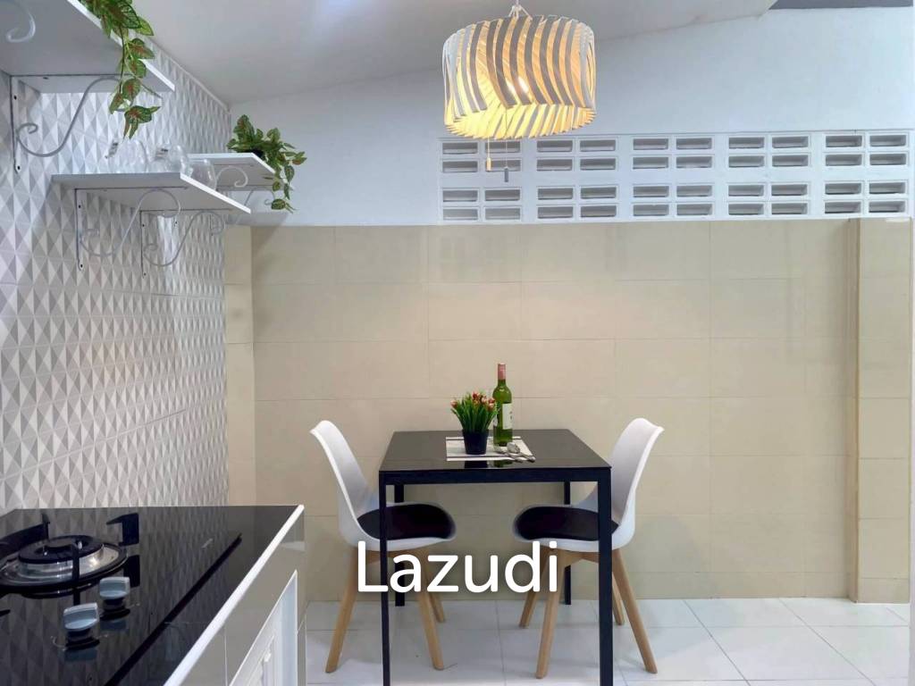 3 Beds 2 Baths 100 SQ.M. Pattaya Rungrueng Village