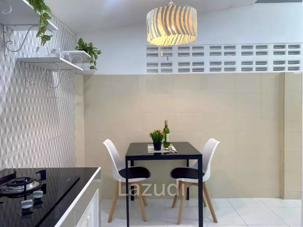3 Beds 2 Baths 100 SQ.M. Pattaya Rungrueng Village