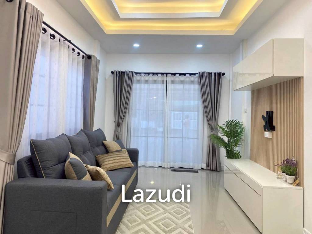 3 Beds 2 Baths 100 SQ.M. Pattaya Rungrueng Village