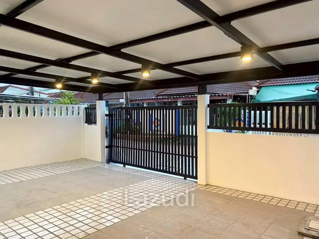 3 Beds 2 Baths 100 SQ.M. Pattaya Rungrueng Village