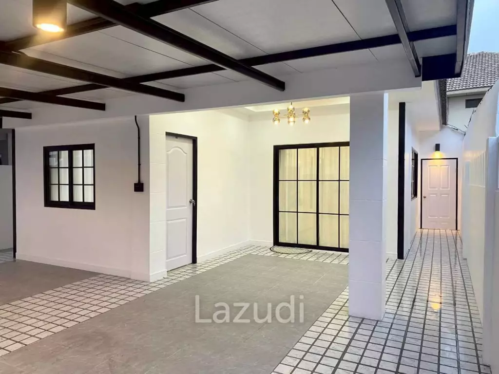 3 Beds 2 Baths 100 SQ.M. Pattaya Rungrueng Village