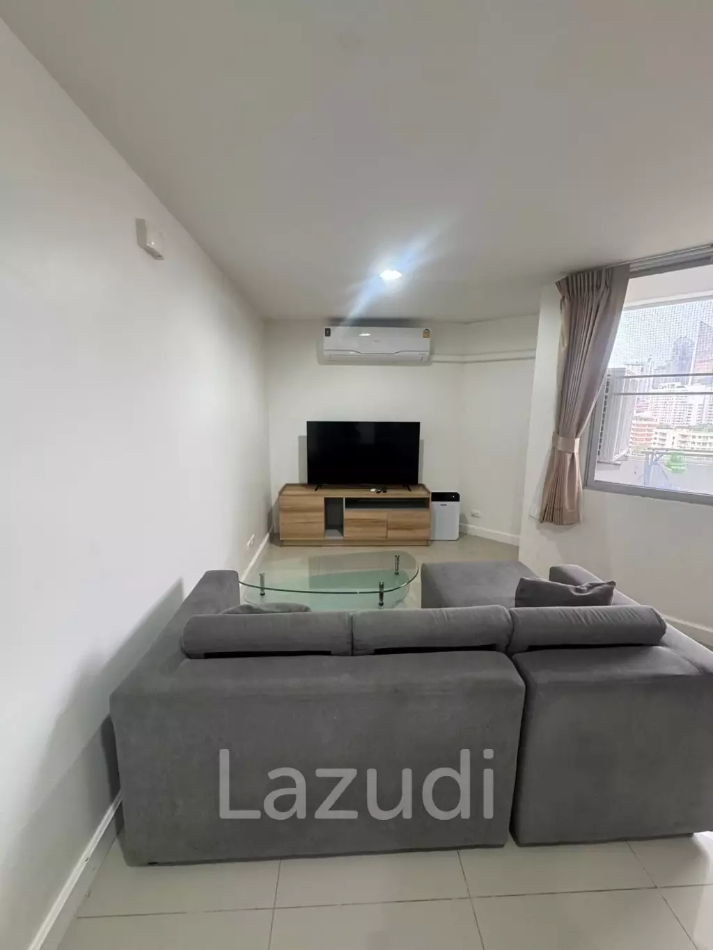Luxurious 2-Bedroom Condo in D.S. Tower 2 Bangkok