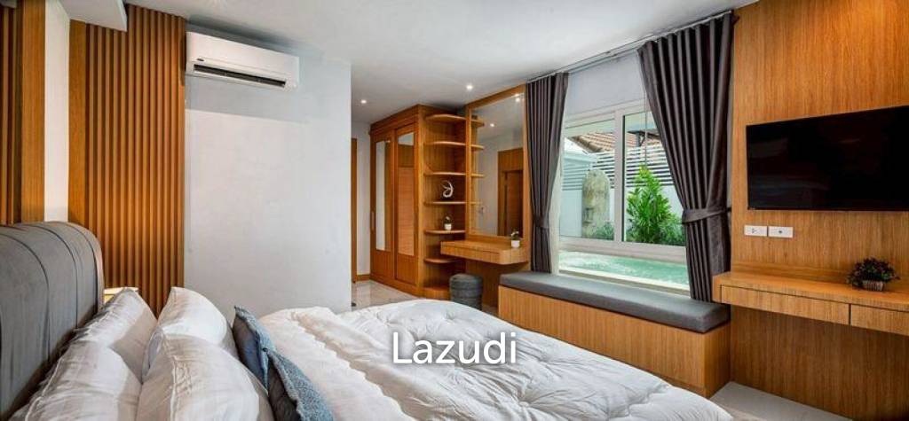 4 Bedrooms 5 Bathrooms 240 SQ.M. Suksabai Villa