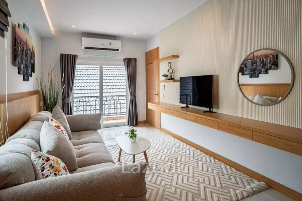 4 Bedrooms 5 Bathrooms 240 SQ.M. Suksabai Villa