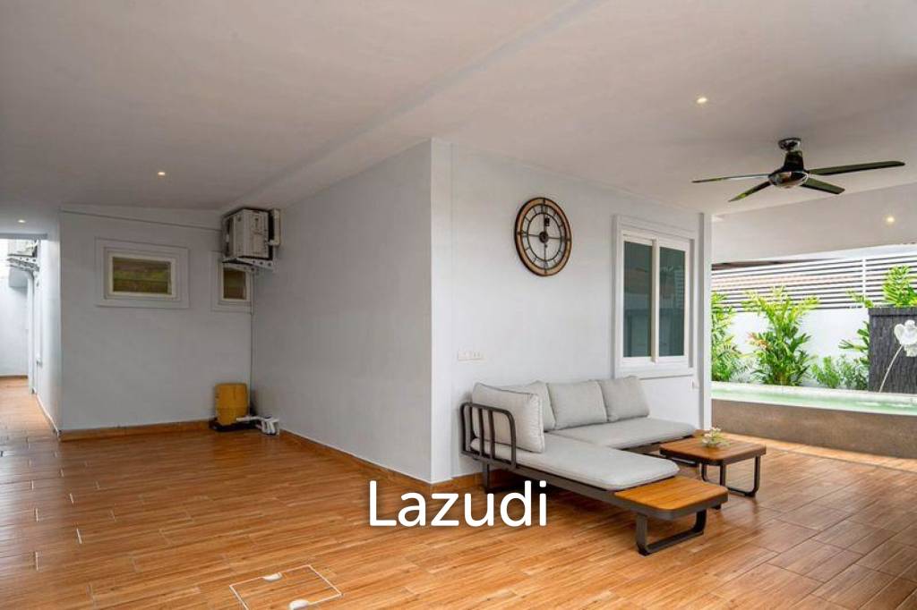 4 Bedrooms 5 Bathrooms 240 SQ.M. Suksabai Villa