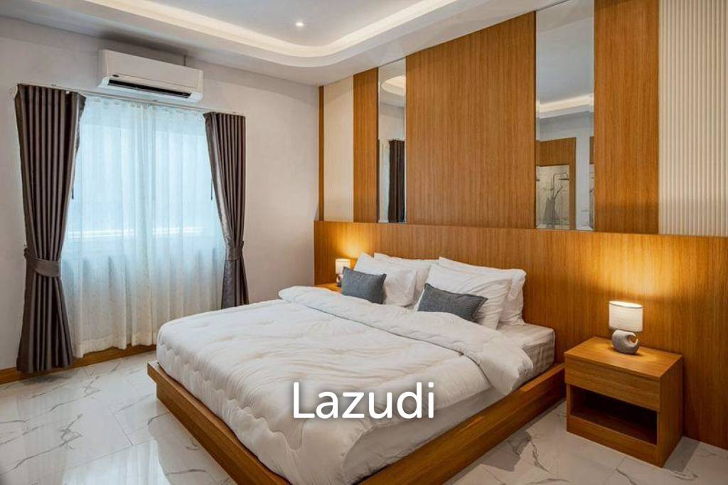 4 Bedrooms 5 Bathrooms 240 SQ.M. Suksabai Villa