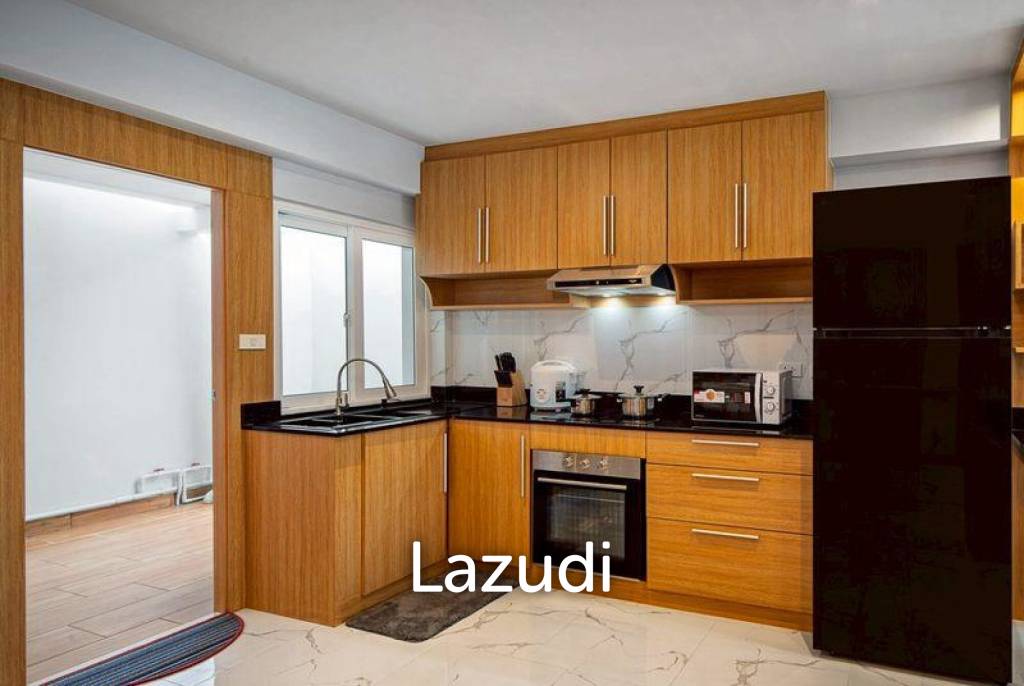 4 Bedrooms 5 Bathrooms 240 SQ.M. Suksabai Villa