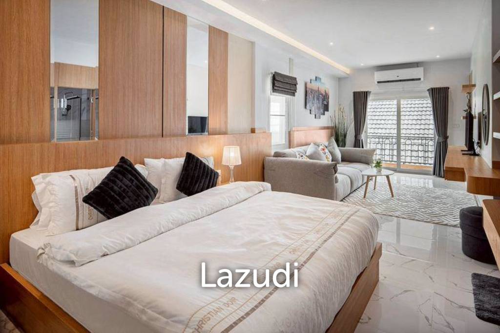 4 Bedrooms 5 Bathrooms 240 SQ.M. Suksabai Villa