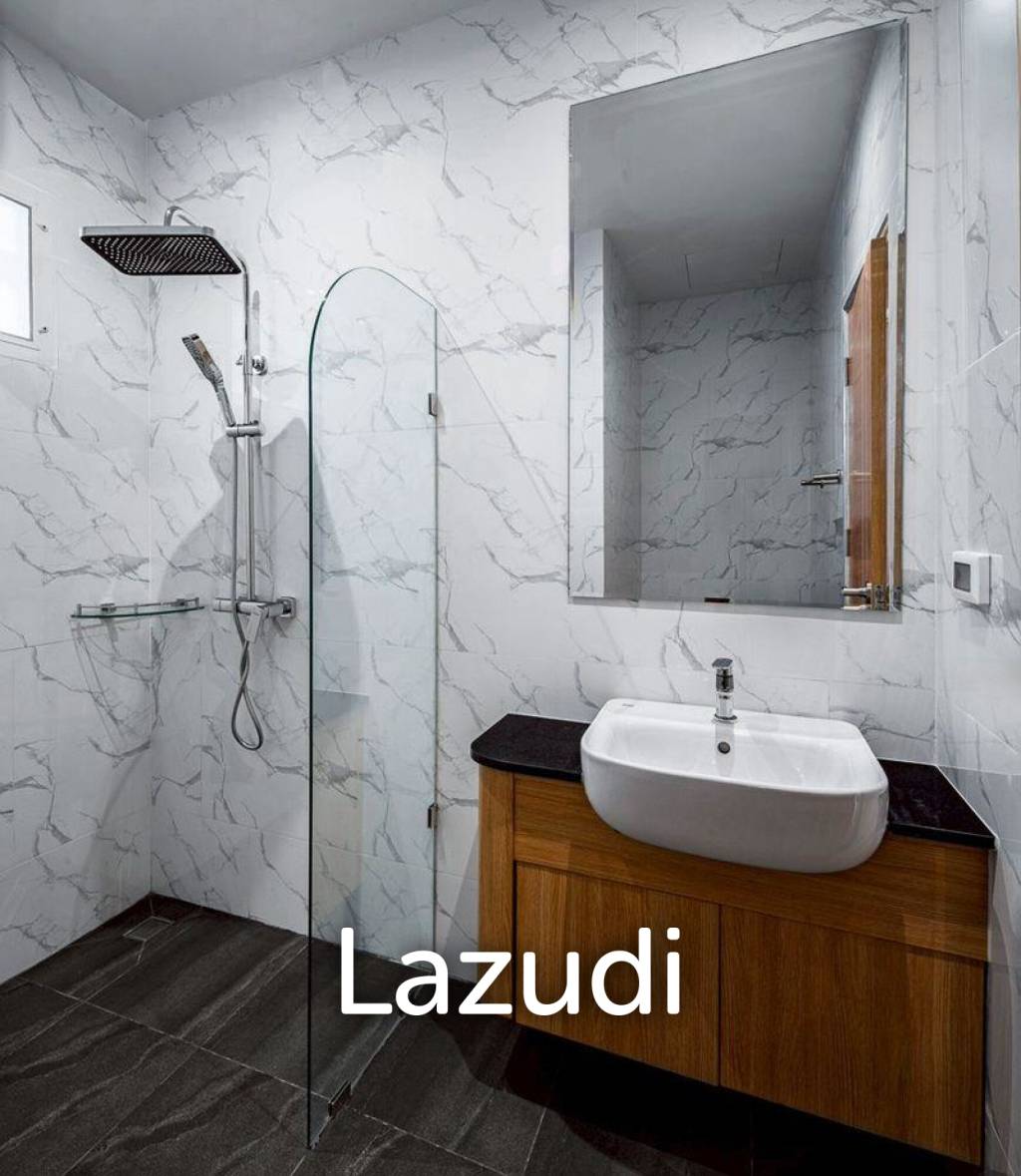 4 Bedrooms 5 Bathrooms 240 SQ.M. Suksabai Villa