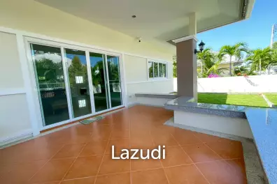 Emerald Scenery: 3-Bedroom Villa, Hua Hin (Soi 112)