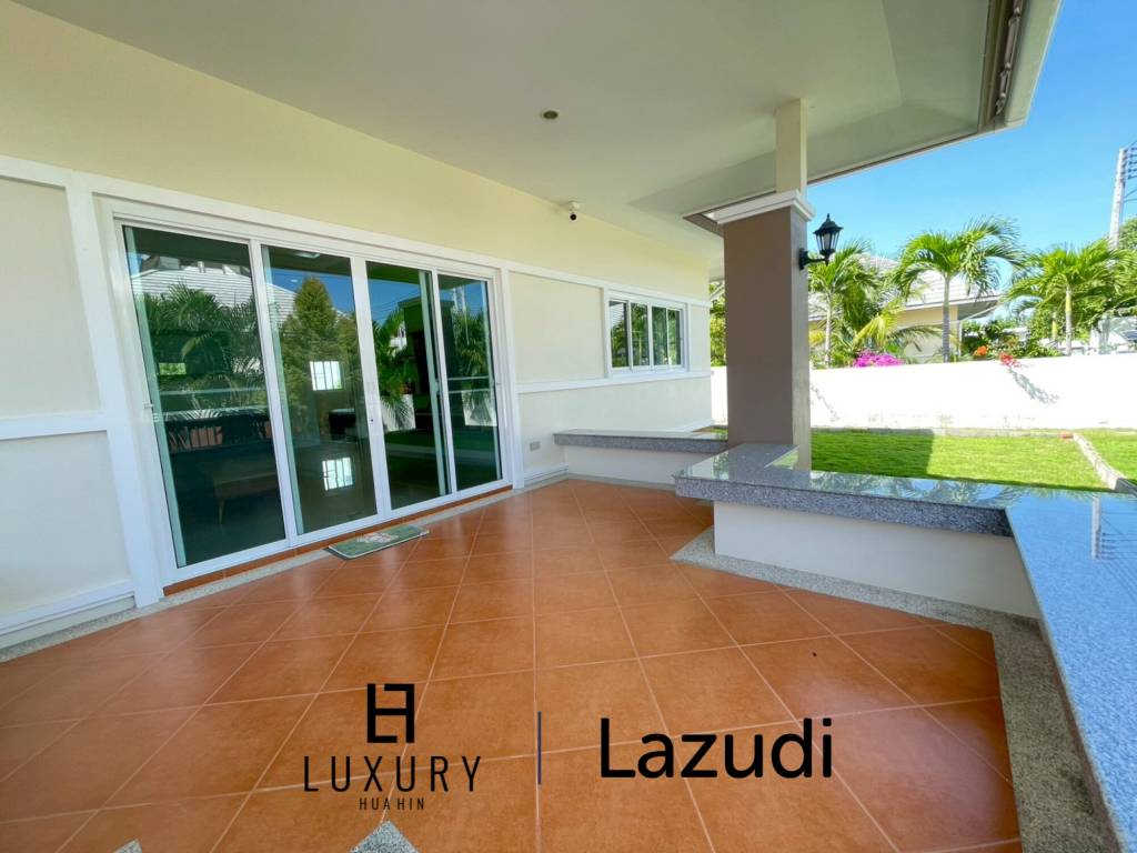 Emerald Scenery: 3-Bedroom Villa, Hua Hin (Soi 112)