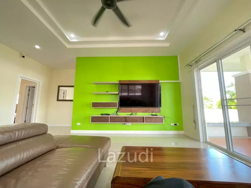 Emerald Scenery: 3-Bedroom Villa, Hua Hin (Soi 112)