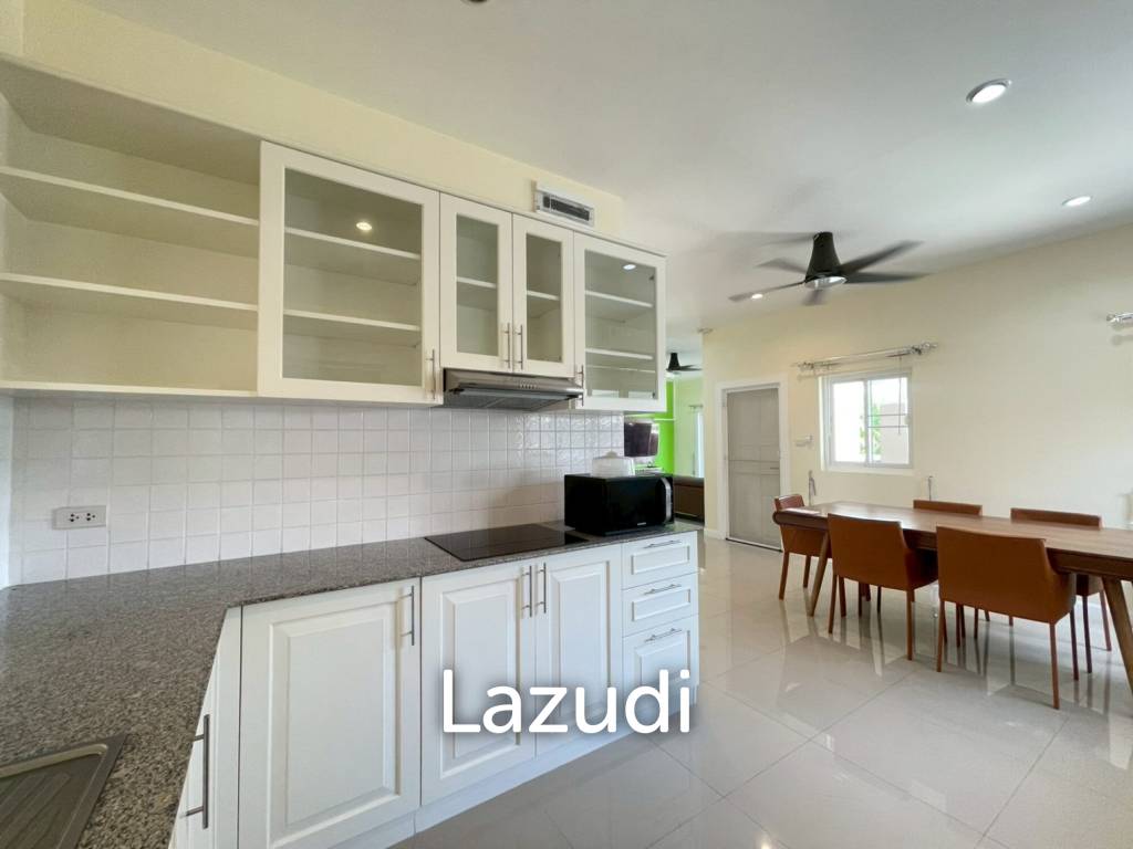 Emerald Scenery: 3-Bedroom Villa, Hua Hin (Soi 112)